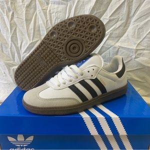Adidas OG sambas